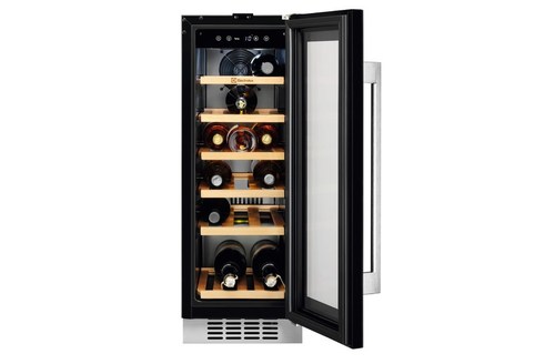 Винный шкаф ELECTROLUX - ERW0673AOA
